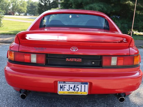 Used 1993 Toyota MR2 Coupe 2D image 8