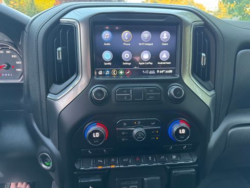 Used 2020 Chevrolet Silverado 1500 LT w/ All-Star Edition image 9