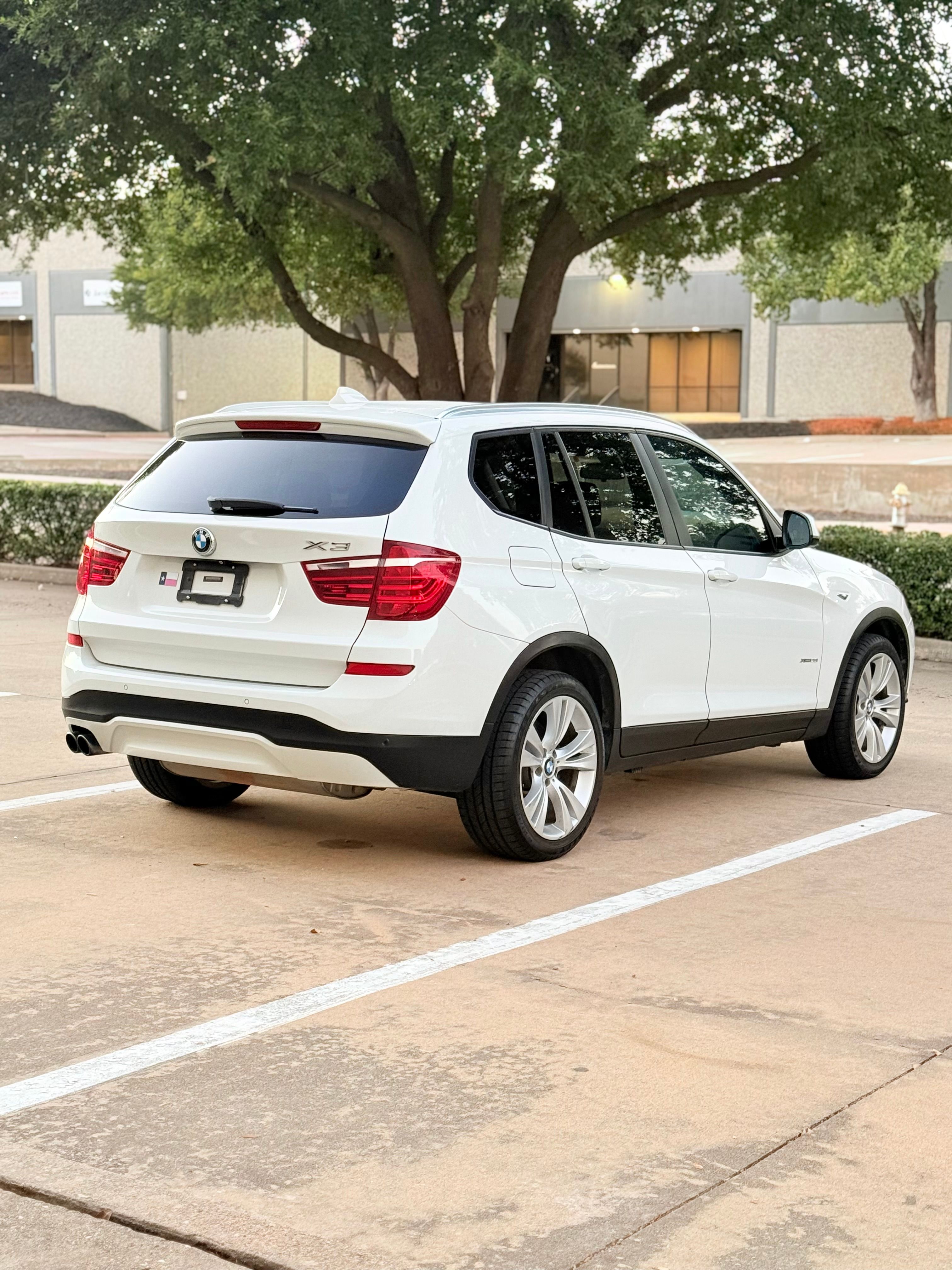 Used 2015 BMW X3 xDrive28i w/ Premium Package AWD/4WD image 15