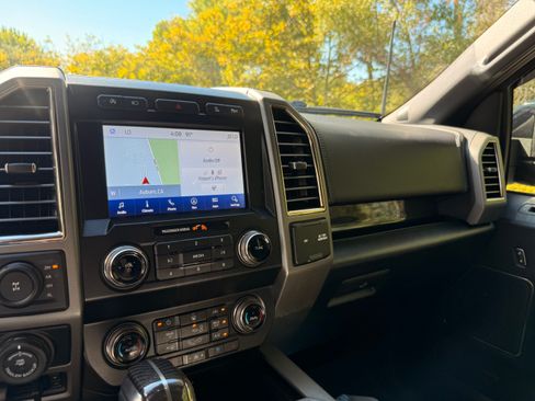 Used 2019 Ford F150 Raptor w/ Equipment Group 802A Luxury image 13