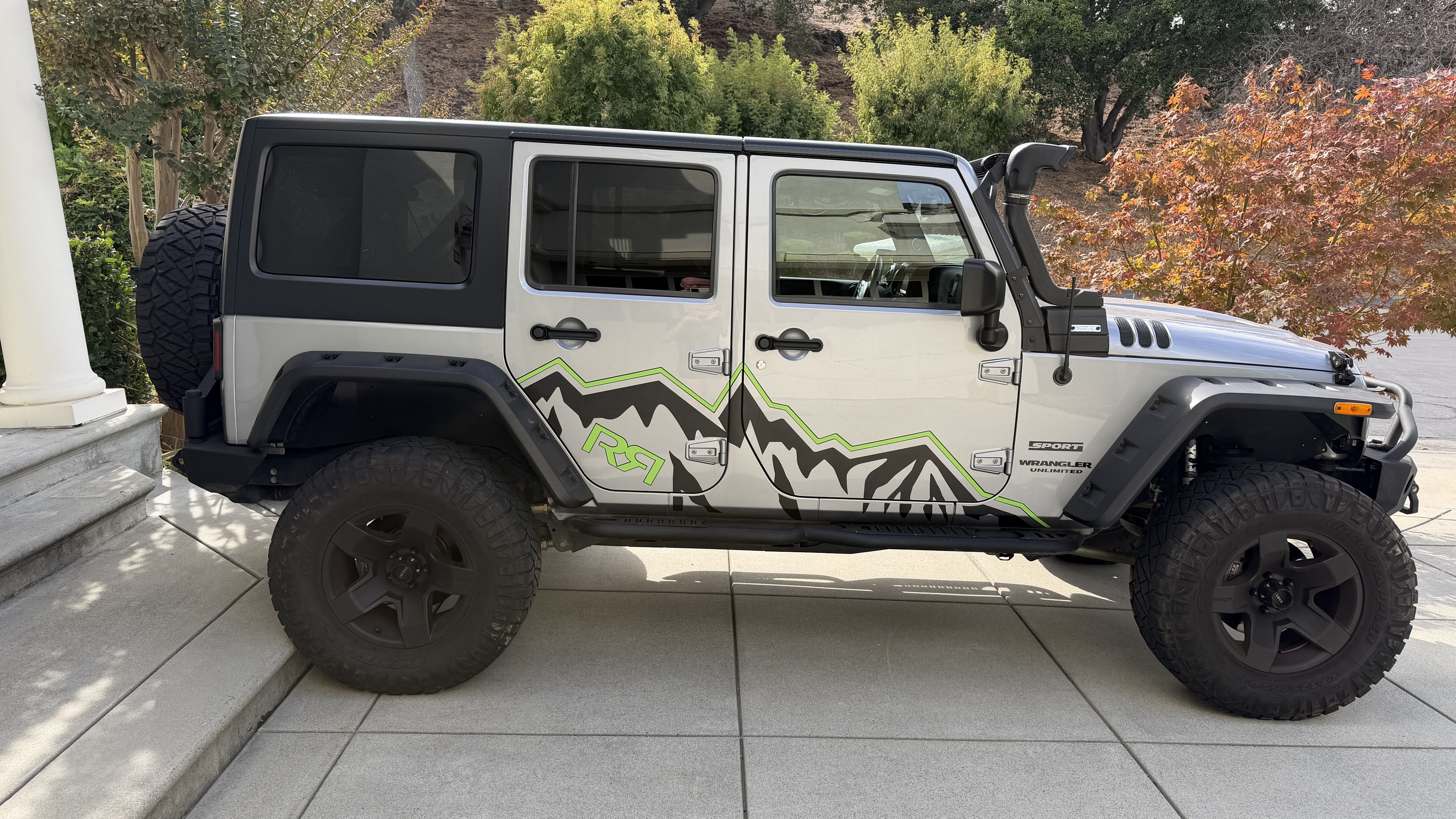 Used 2015 Jeep Wrangler Unlimited Sport w/ Quick Order Package 24S AWD/4WD image 5