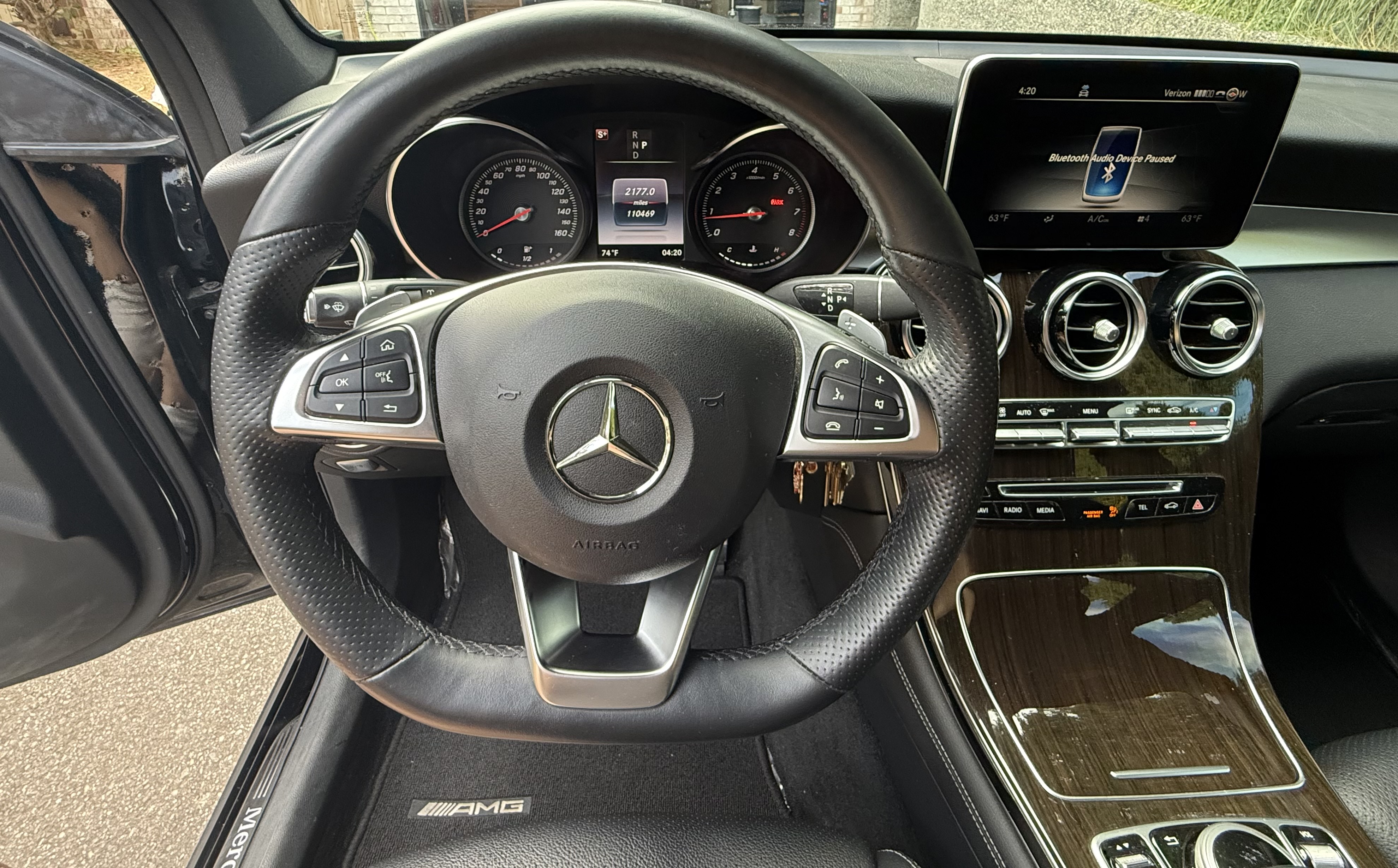 Used 2019 Mercedes-Benz GLC 300 4MATIC image 11