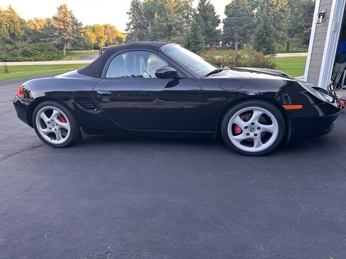 Used 2002 Porsche Boxster S RWD image 20