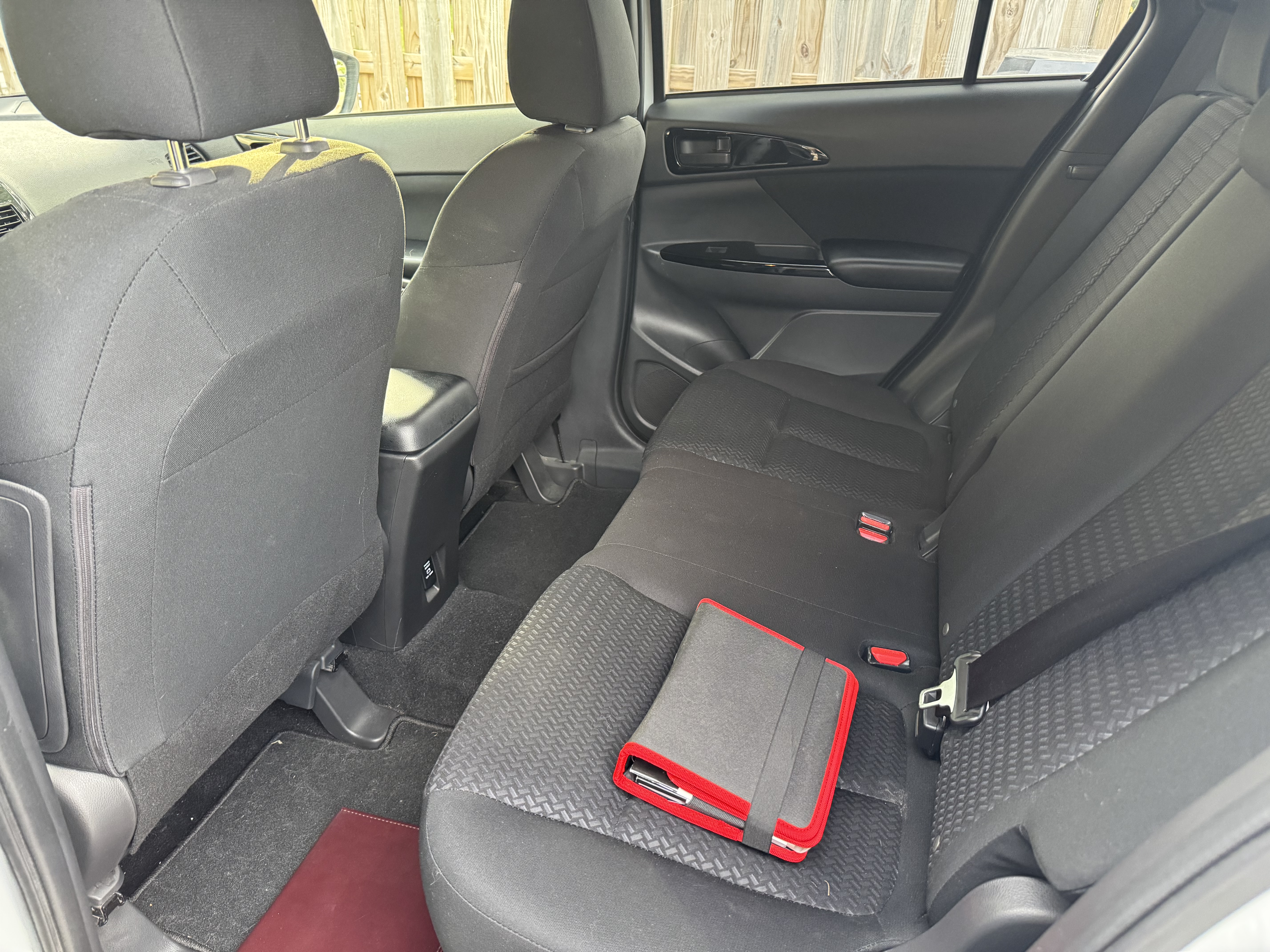 Used 2022 Mitsubishi Eclipse Cross LE AWD/4WD image 8