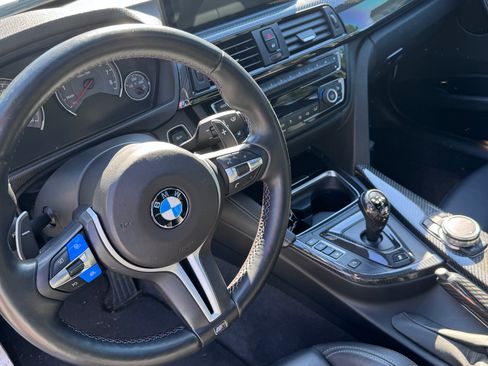 Used 2015 BMW M3 RWD image 8