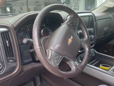 Used 2016 Chevrolet Silverado 2500 LTZ w/ Duramax Plus Package image 2