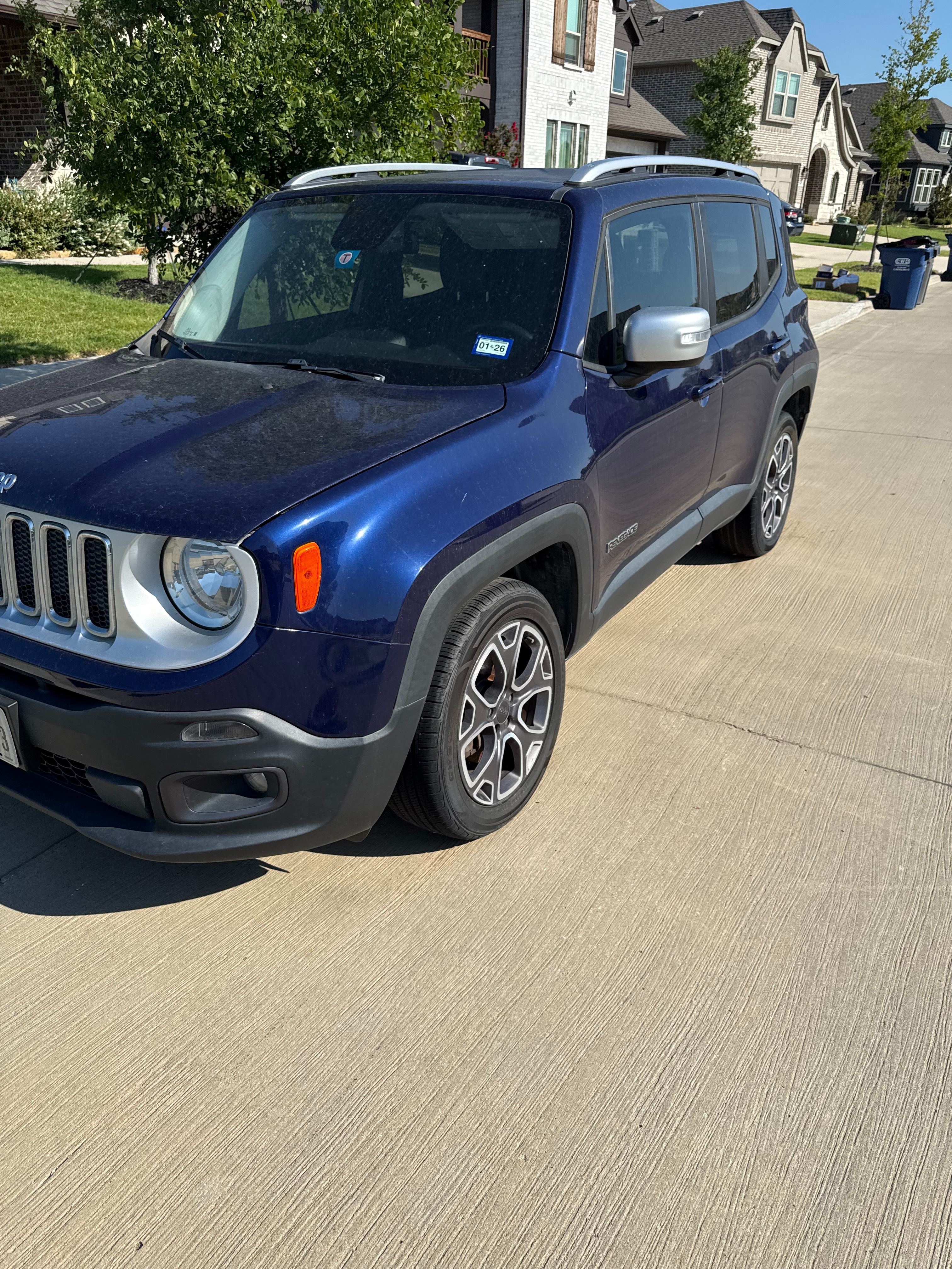 Used 2016 Jeep Renegade Limited w/ Safety & Security Group AWD/4WD image 1