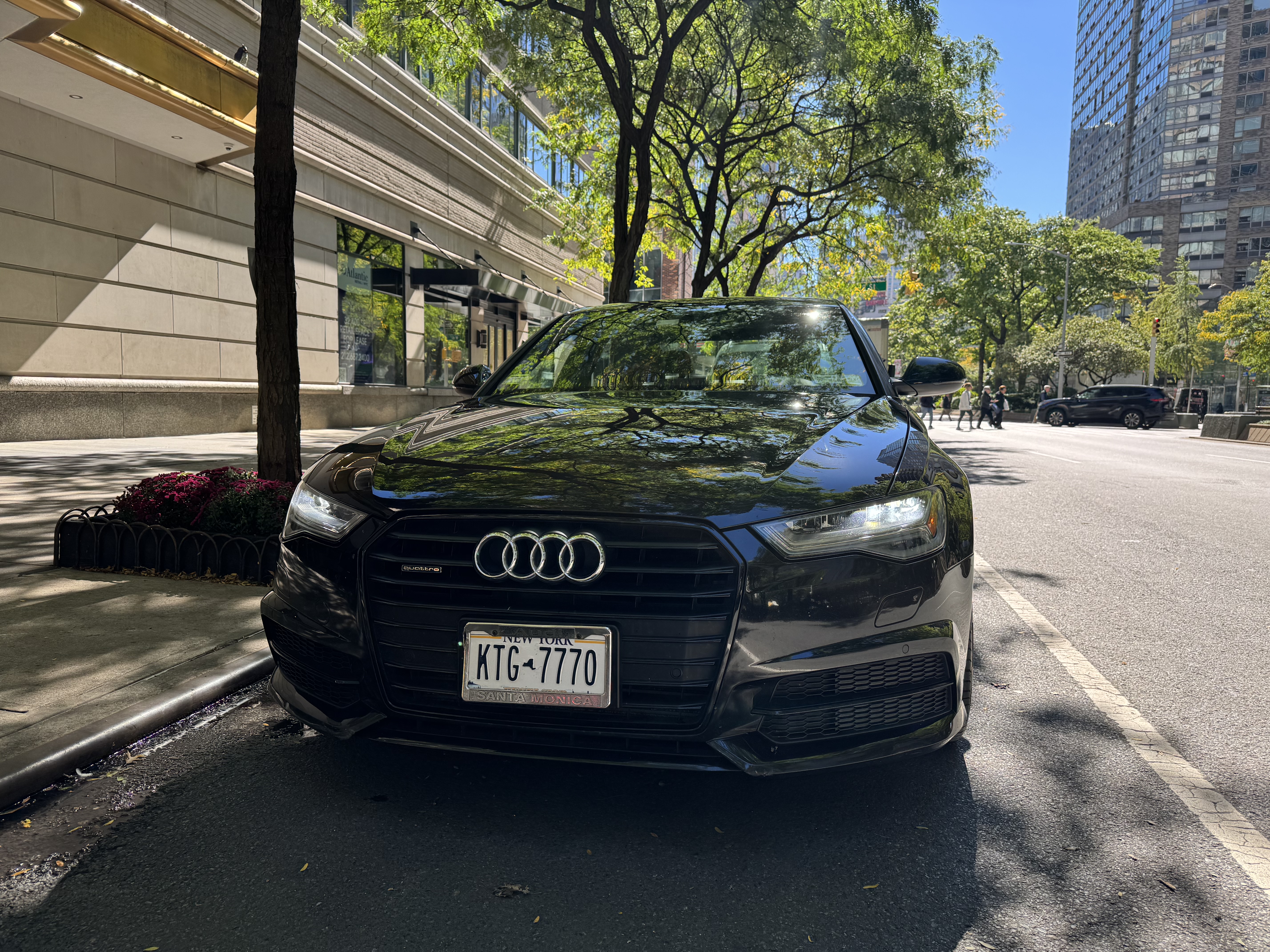 Used 2018 Audi A6 2.0T Premium Plus w/ Premium Plus Package AWD/4WD image 2