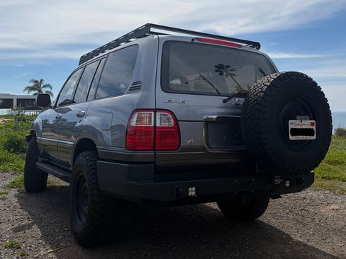 Used 2001 Lexus LX 470 4WD image 13