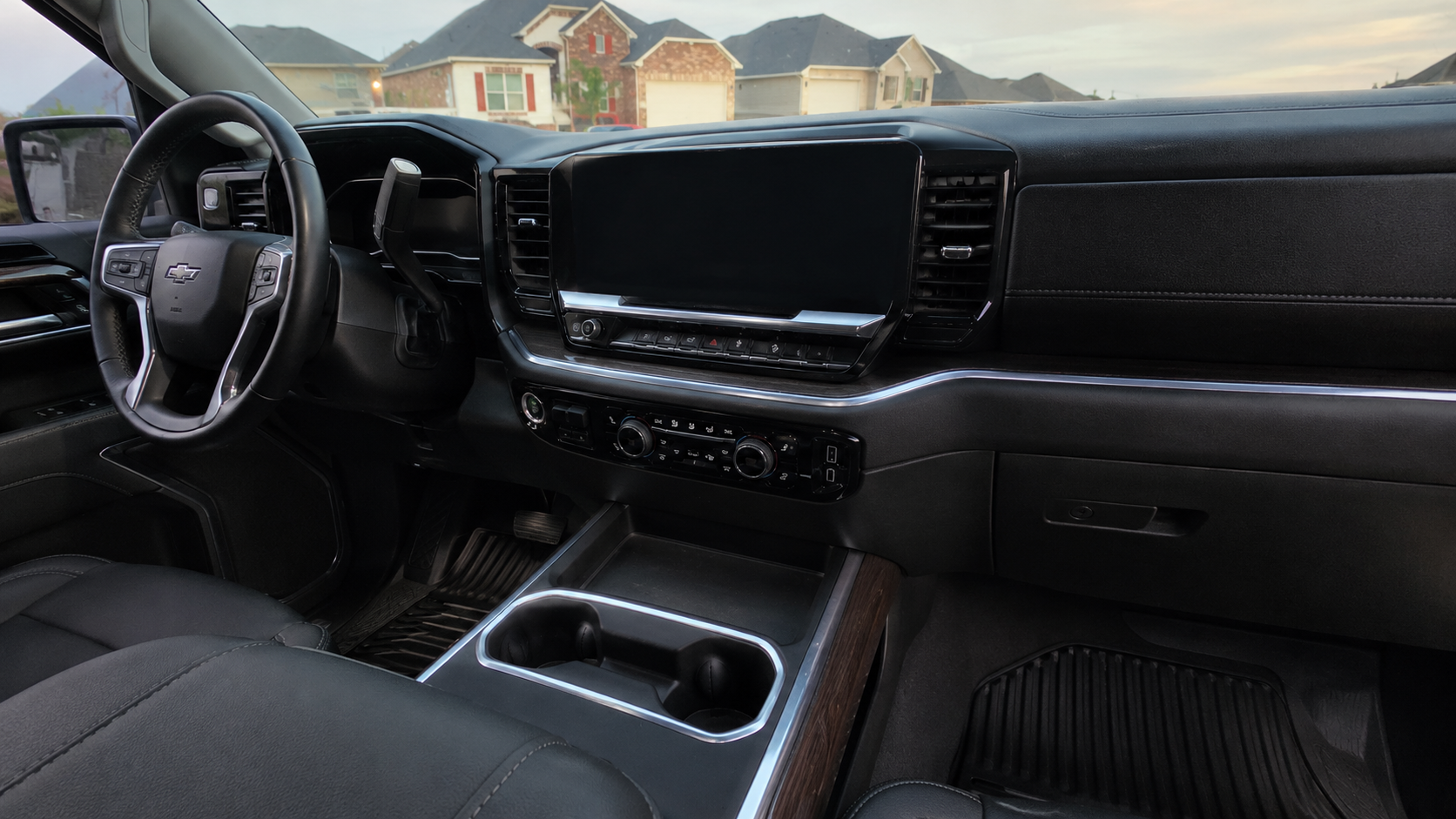 Used 2024 Chevrolet Silverado 2500 LT w/ Z71 Sport Edition AWD/4WD image 6
