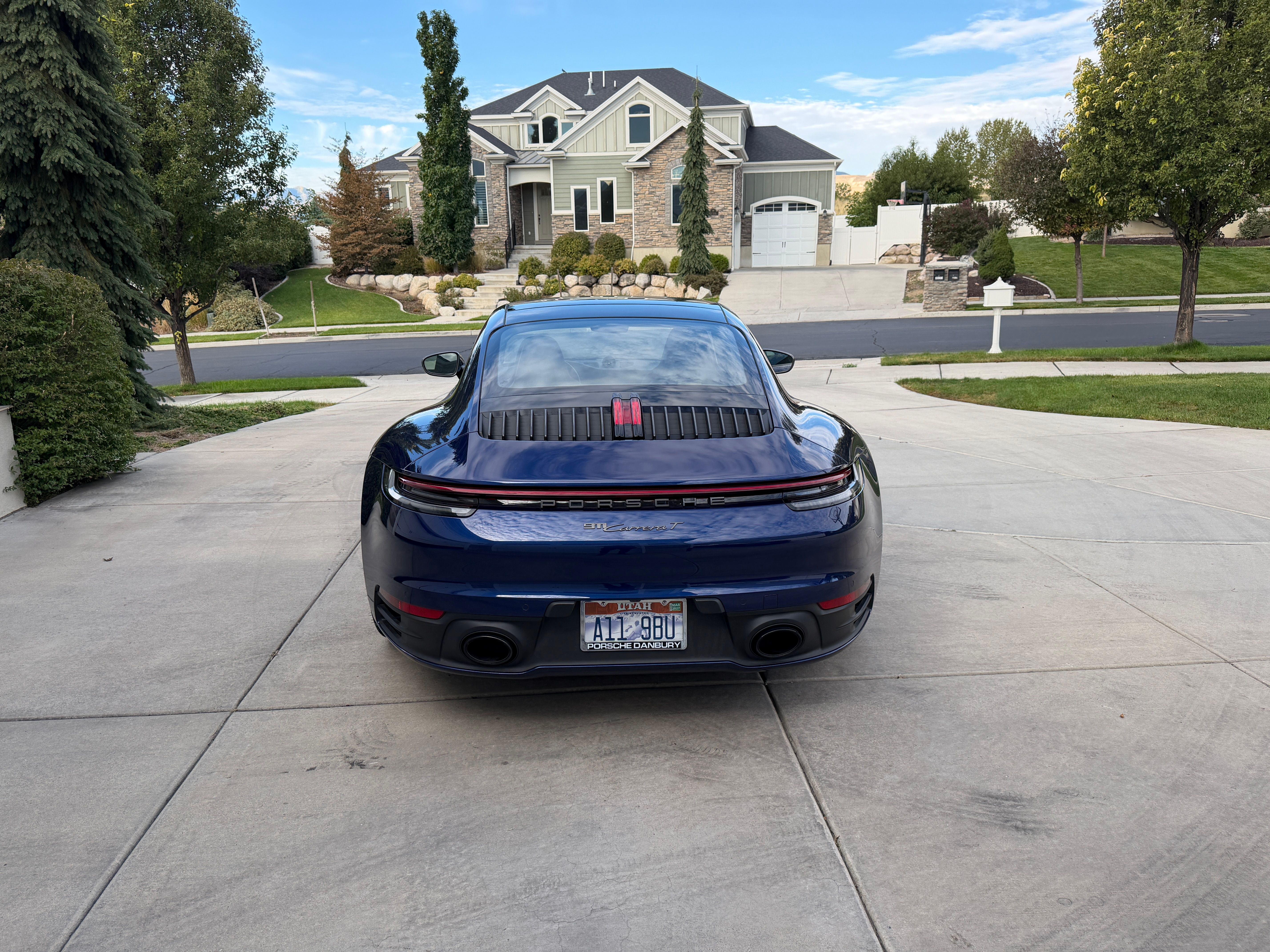 Used 2023 Porsche 911 Carrera T RWD image 10