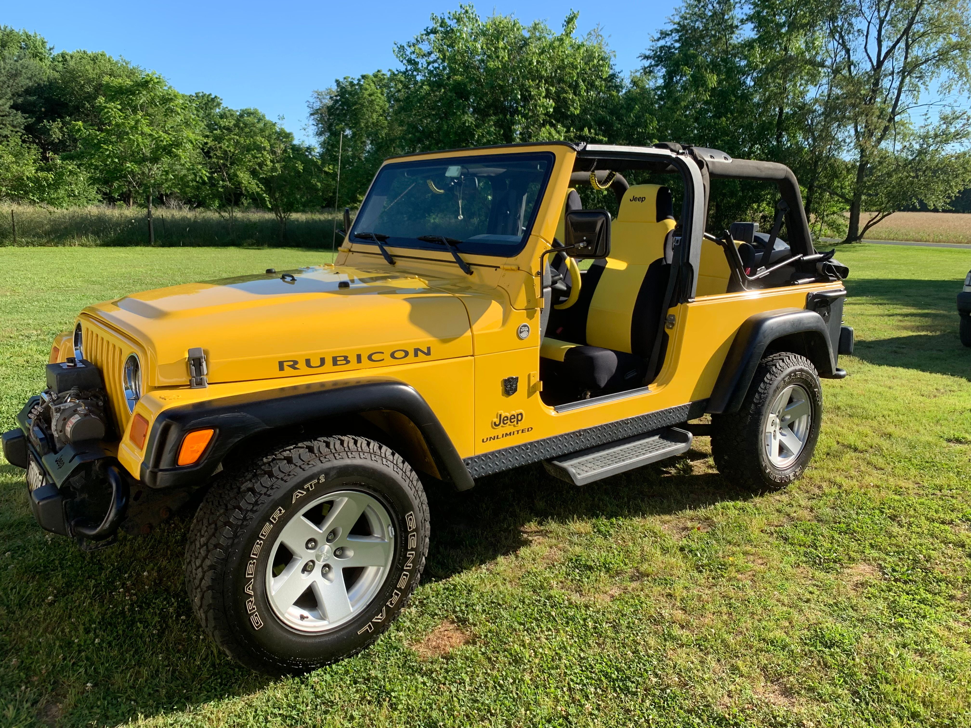 Used 2006 Jeep Wrangler Unlimited Rubicon w/ Security Group AWD/4WD image 1