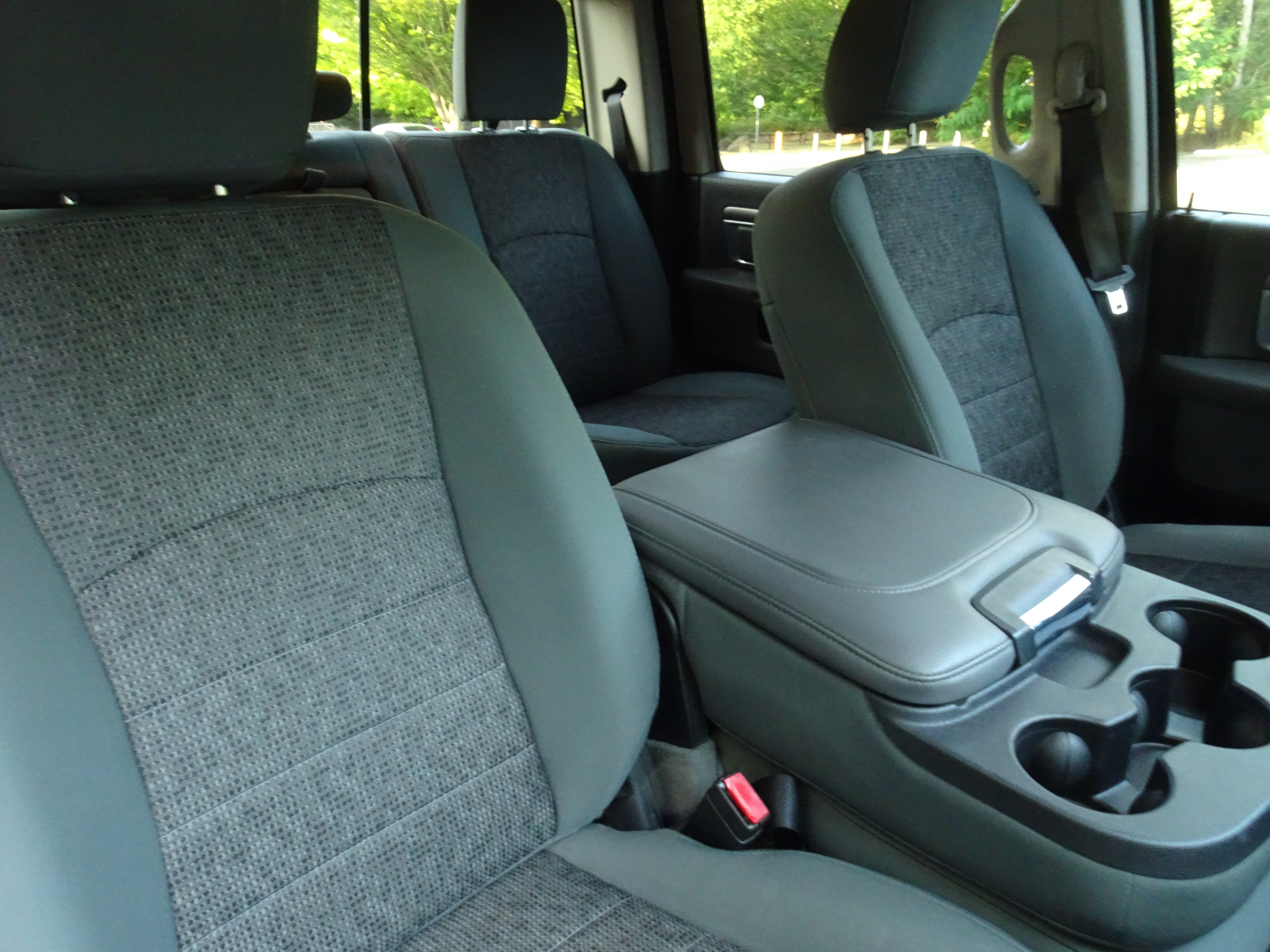 Used 2015 RAM 1500 Big Horn AWD/4WD image 12