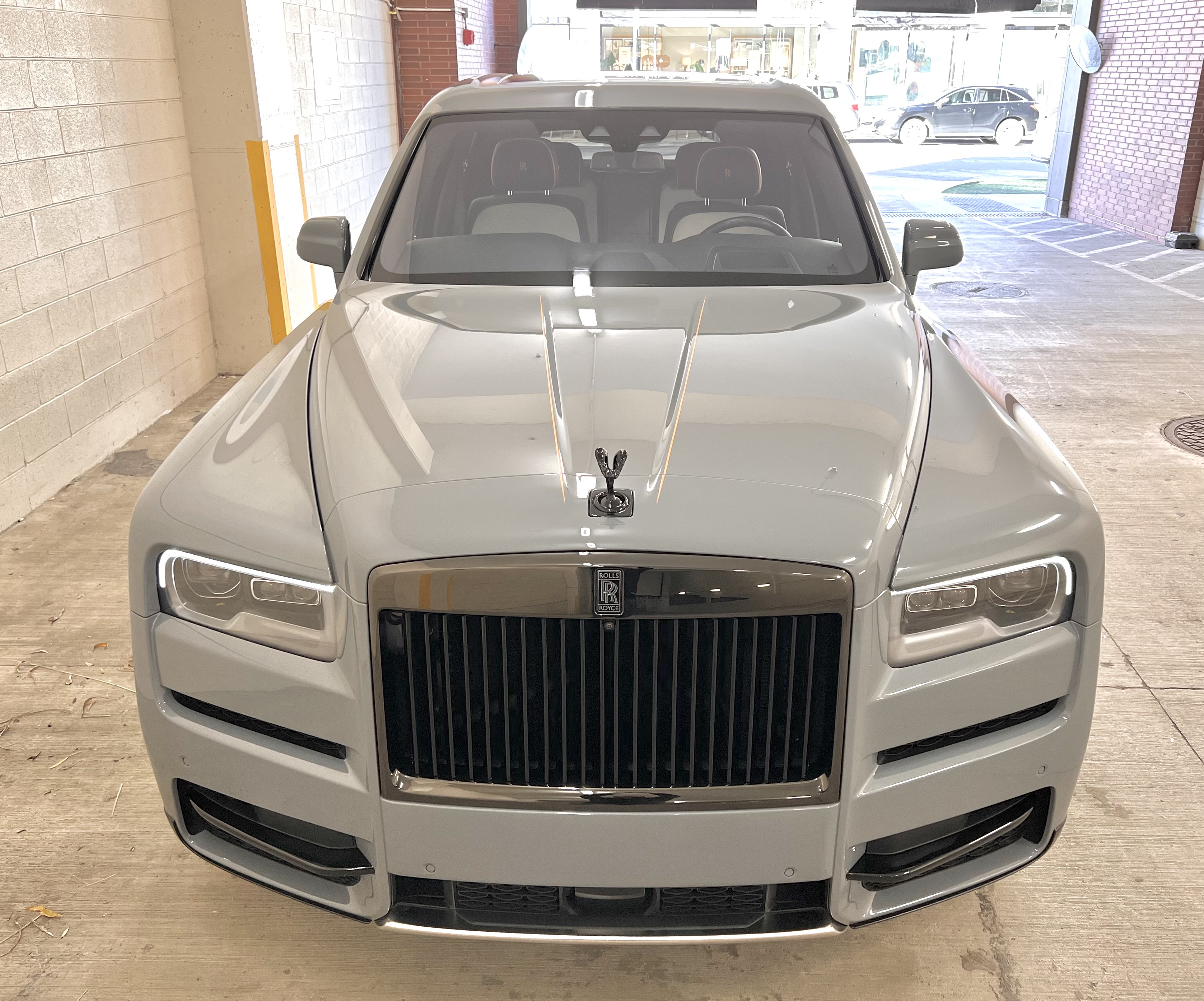 Used 2019 Rolls-Royce Cullinan AWD/4WD image 11