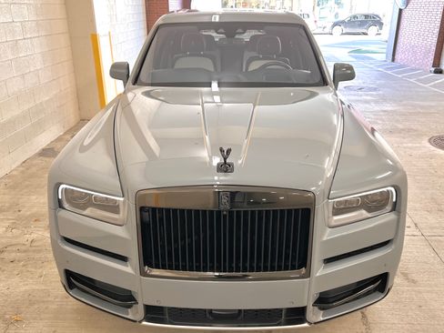 Used 2019 Rolls-Royce Cullinan image 9