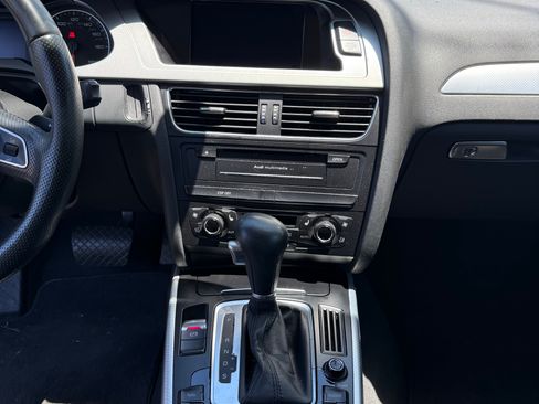 Used 2010 Audi A4 2.0T Premium Plus FWD image 9