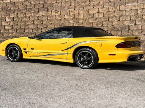 Used 2002 Pontiac Firebird Trans Am image 6