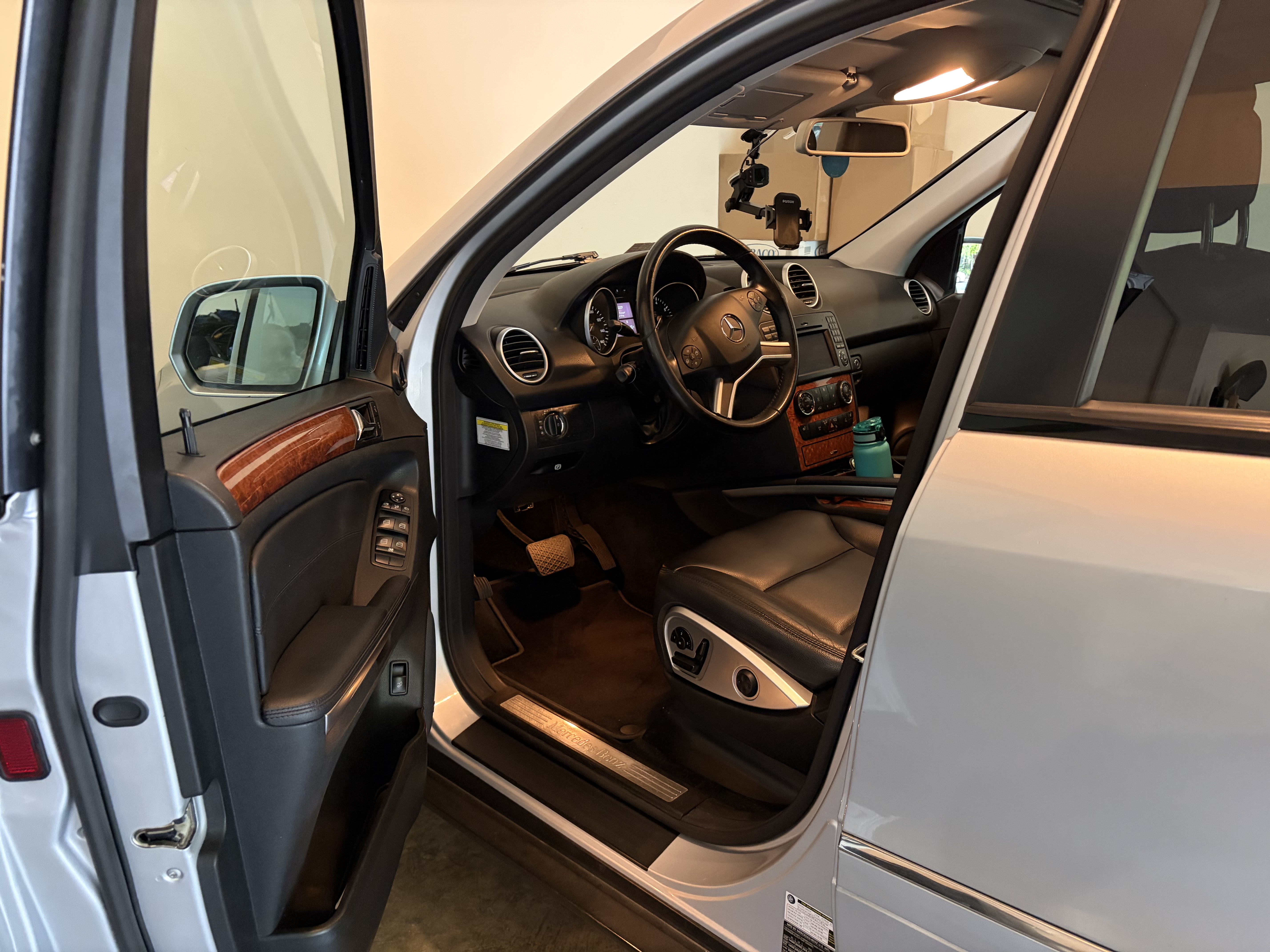 Used 2009 Mercedes-Benz ML 350 4MATIC image 11