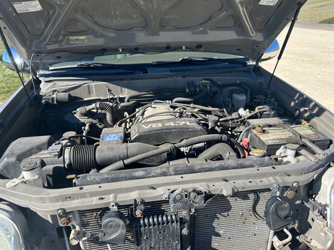 Used 2001 Toyota Tundra SR5 image 11