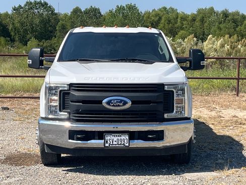 Used 2018 Ford F350 XL w/ Power Equipment Group image 8
