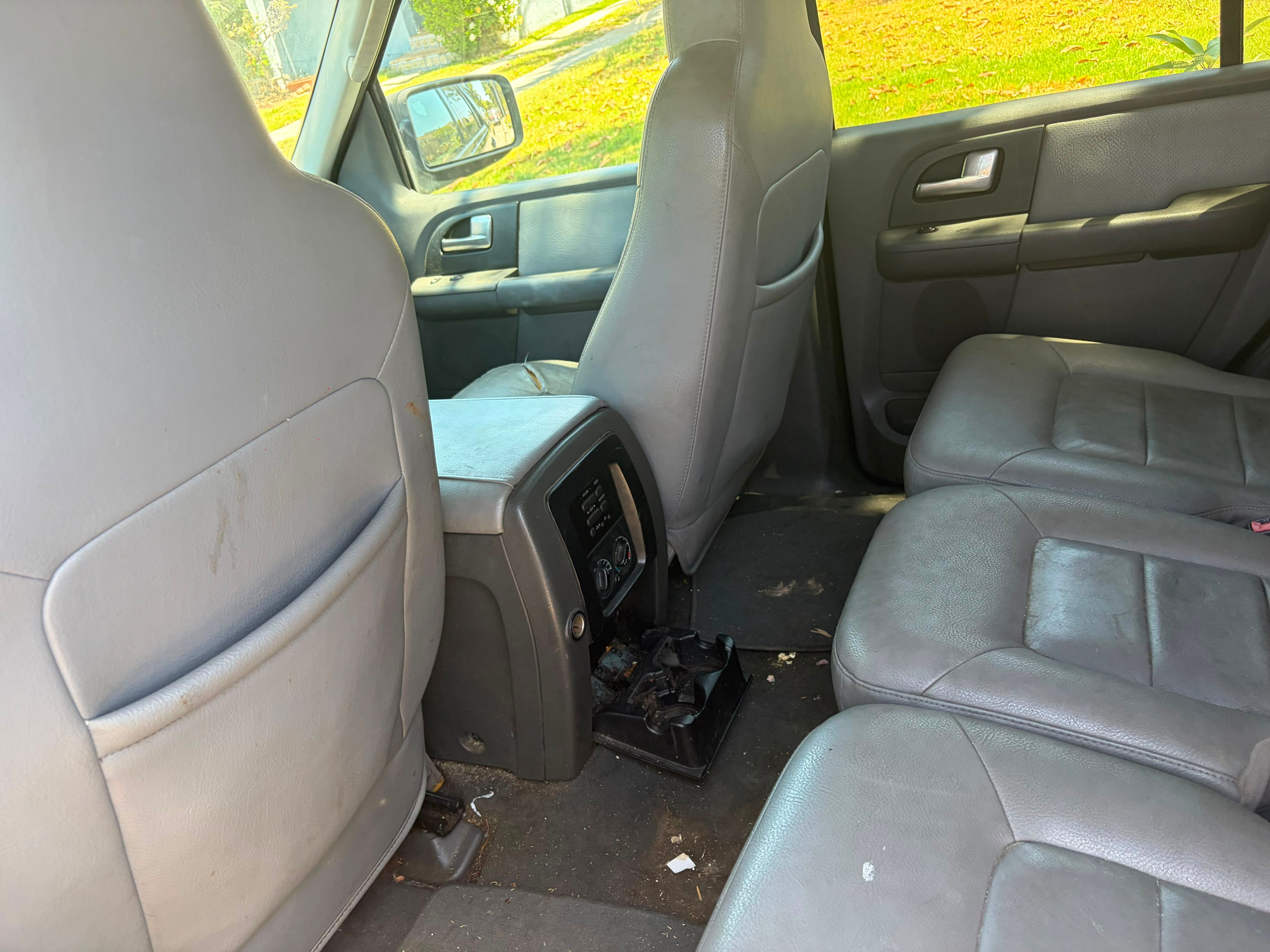 Used 2003 Ford Expedition XLT RWD image 6