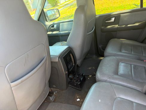 Used 2003 Ford Expedition XLT RWD image 6