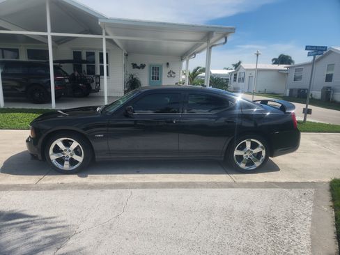 Used 2008 Dodge Charger R/T image 2