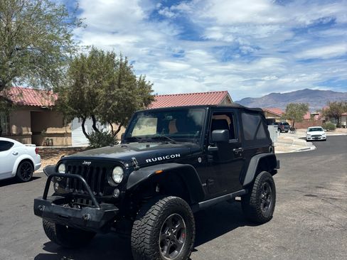 Used 2014 Jeep Wrangler Rubicon w/ Connectivity Group AWD/4WD image 2