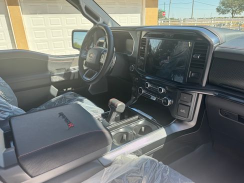 Used 2025 Ford F150 Raptor w/ Equipment Group 803A Raptor R image 6