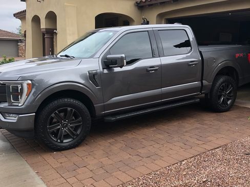 Used 2021 Ford F150 Lariat w/ Equipment Group 502A High image 1