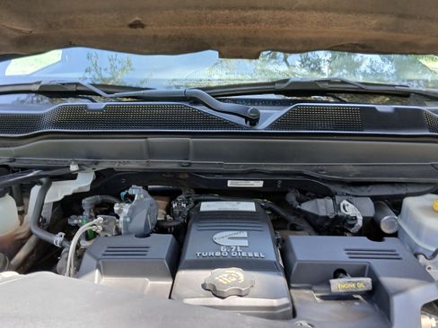 Used 2022 RAM 2500 Big Horn AWD/4WD image 9