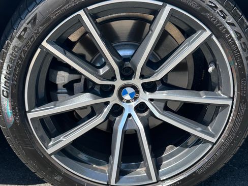 Used 2020 BMW 330i Sedan w/ Convenience Package image 11