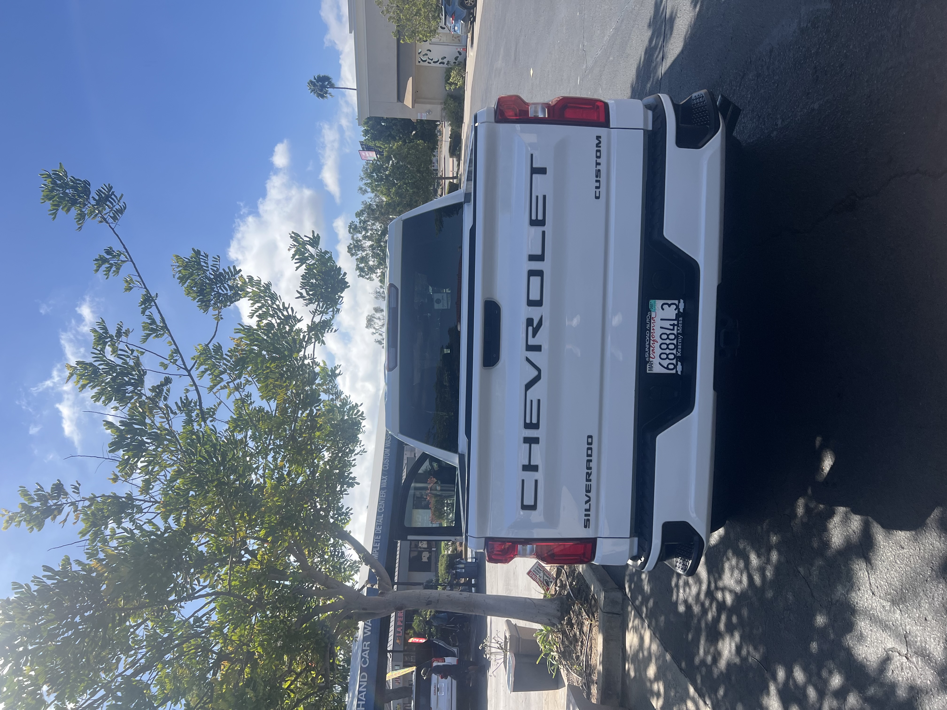 Used 2022 Chevrolet Silverado 1500 Custom w/ Safety Confidence Package RWD image 4