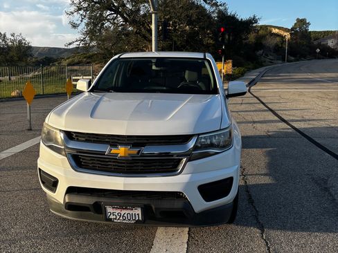 Used 2015 Chevrolet Colorado W/T w/ WT Convenience Package image 8