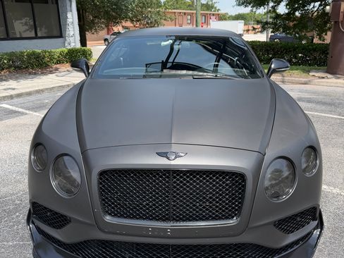 Used 2017 Bentley Continental GT AWD/4WD image 4