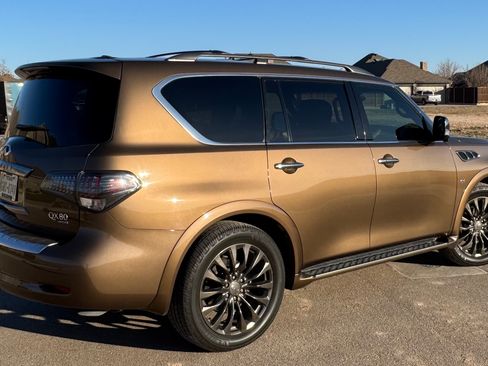 Used 2016 INFINITI QX80 Limited image 4