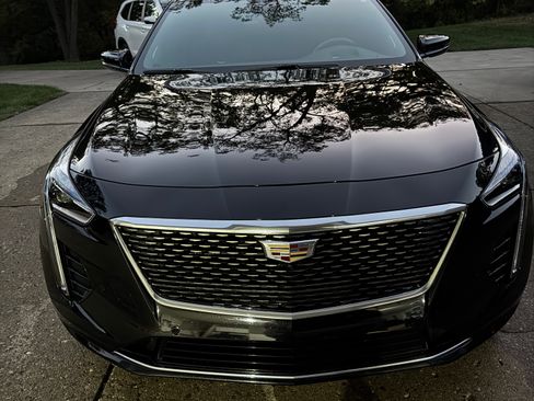 Used 2020 Cadillac CT6 Premium Luxury image 2
