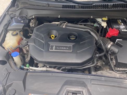 Used 2017 Lincoln MKZ Premiere FWD image 30