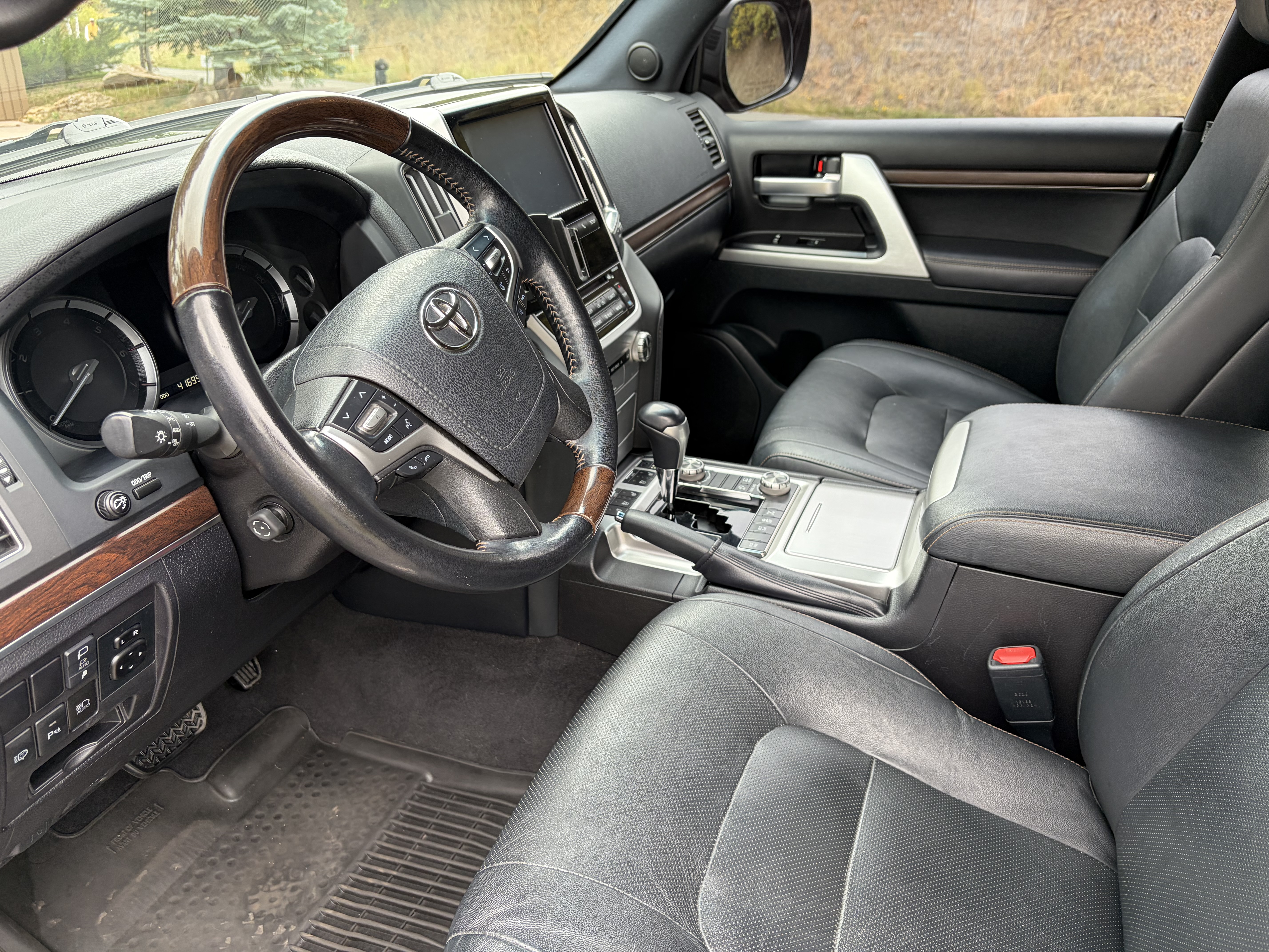 Used 2021 Toyota Land Cruiser Heritage Edition AWD/4WD image 14