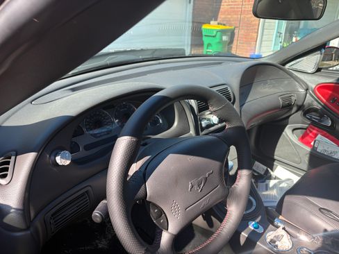 Used 2003 Ford Mustang GT Premium image 10