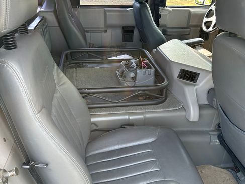 Used 1999 HUMMER H1 4-Door Wagon image 17