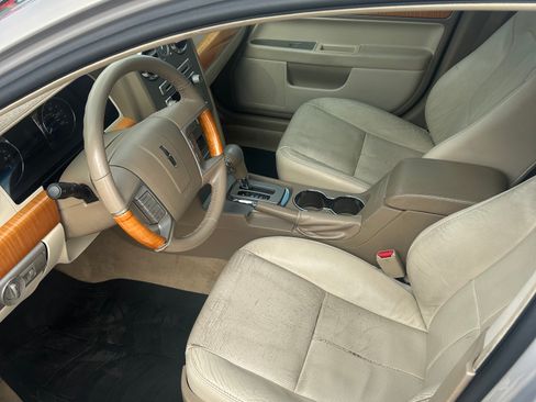 Used 2009 Lincoln MKZ image 6