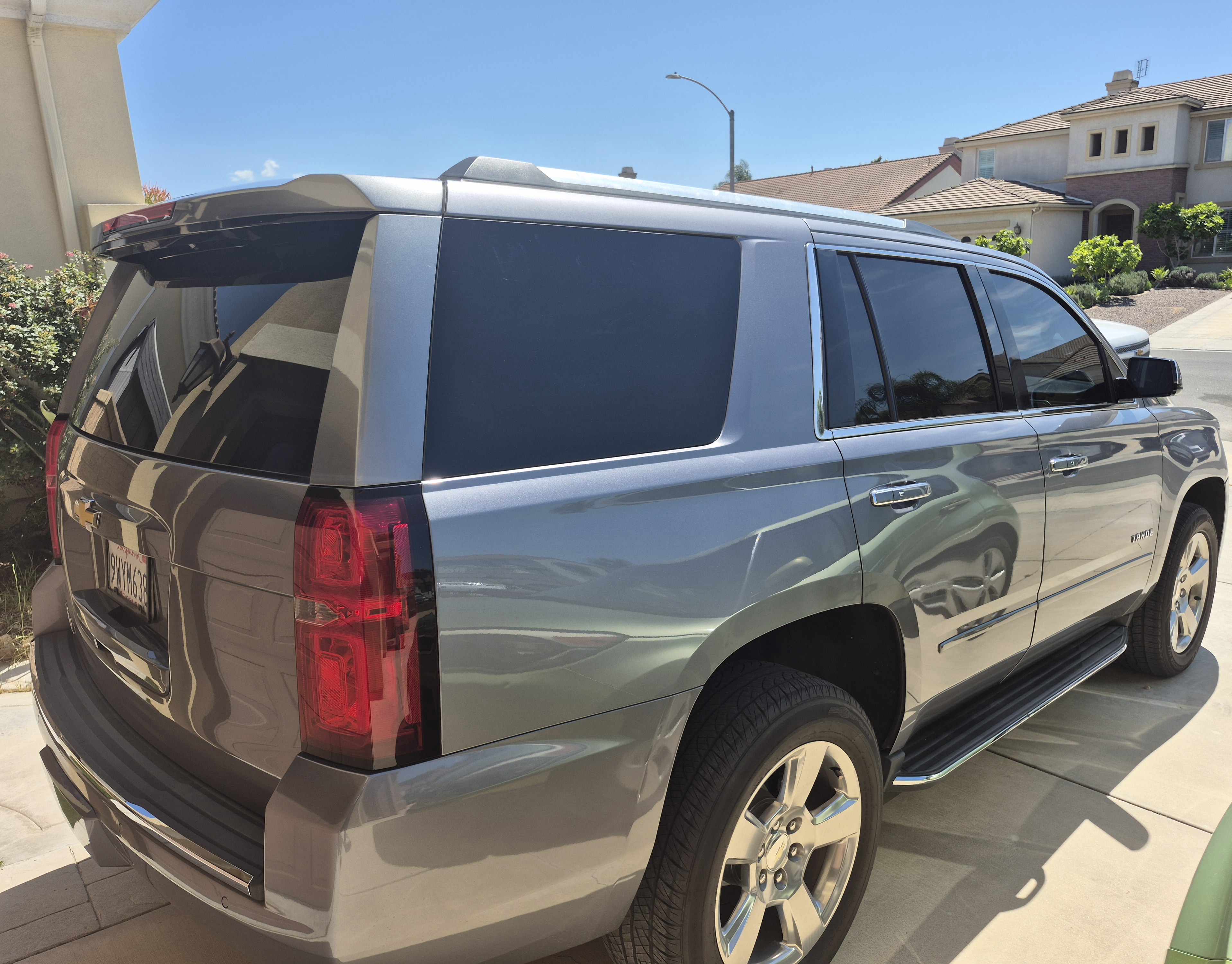 Used 2019 Chevrolet Tahoe Premier RWD image 4