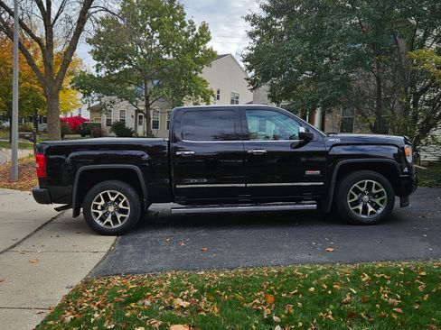 Used 2014 GMC Sierra 1500 SLE image 4