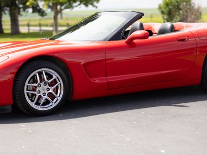 Used 2001 Chevrolet Corvette Convertible w/ Preferred Equipment Group1