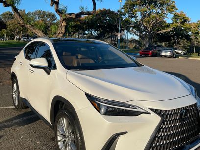 Used 2025 Lexus NX 300h AWD w/ Luxury Package
