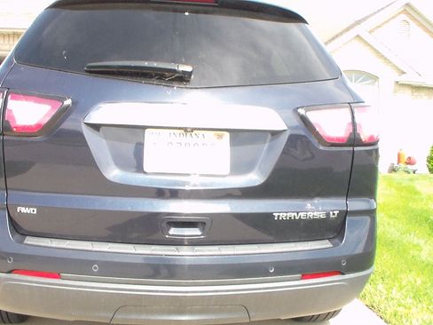 Used 2016 Chevrolet Traverse LT w/ True North Edition AWD/4WD image 7