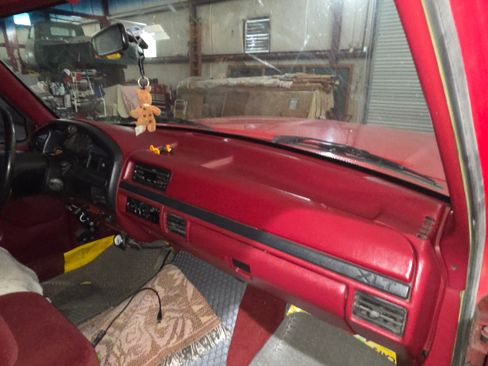 Used 1996 Ford F350 2WD Crew Cab image 2