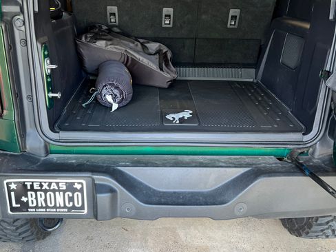 Used 2022 Ford Bronco Wildtrak image 10