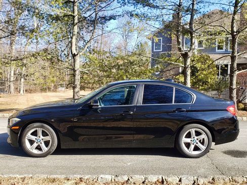 Used 2014 BMW 320i Sedan image 17